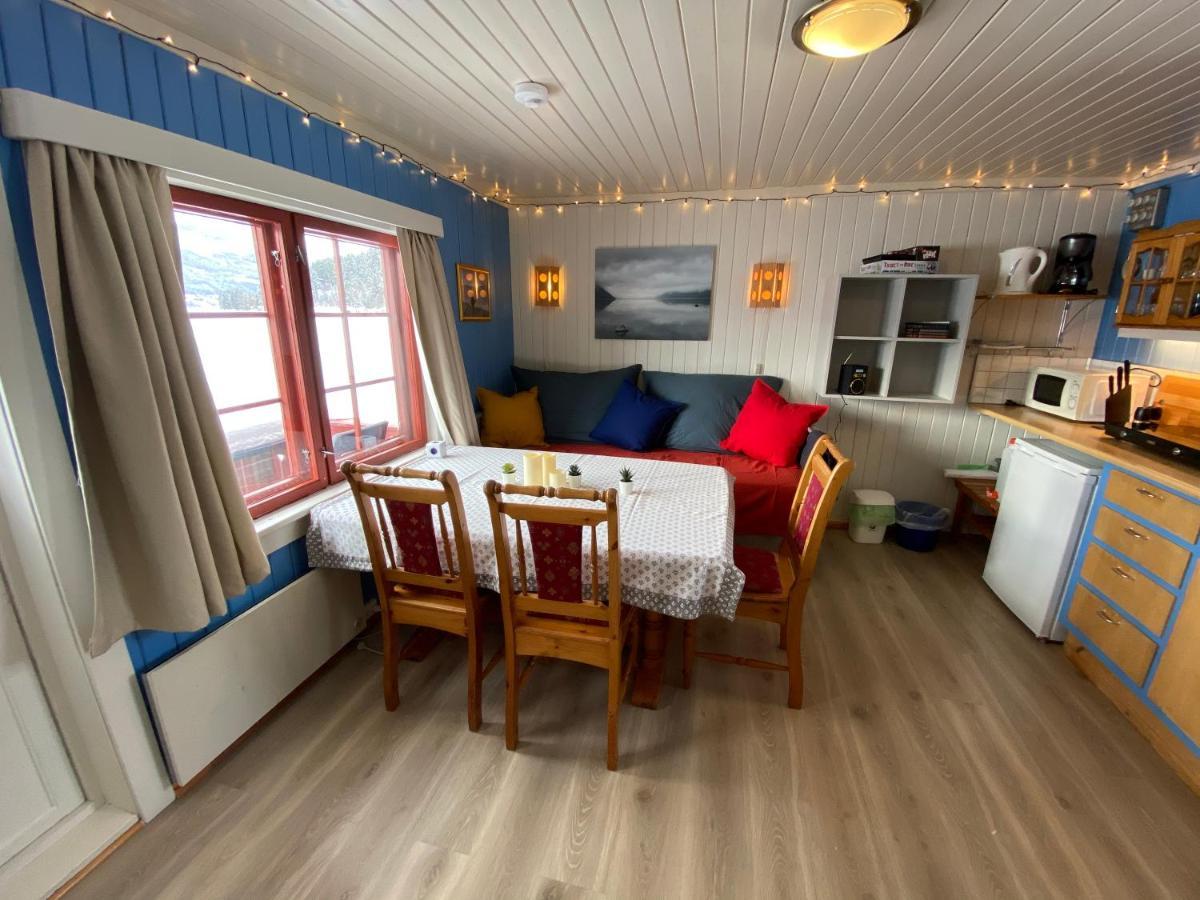 Sandviken Camping Austbygdi Exterior photo